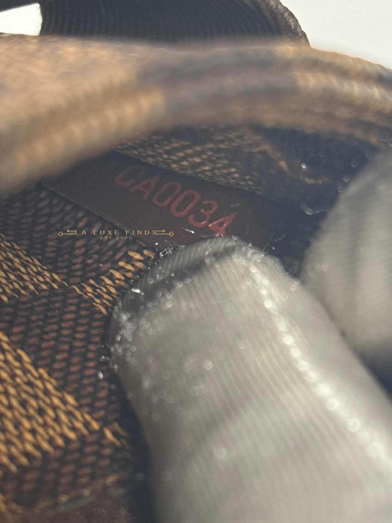 LOUIS VUITTON Geronimo Damier Ebene