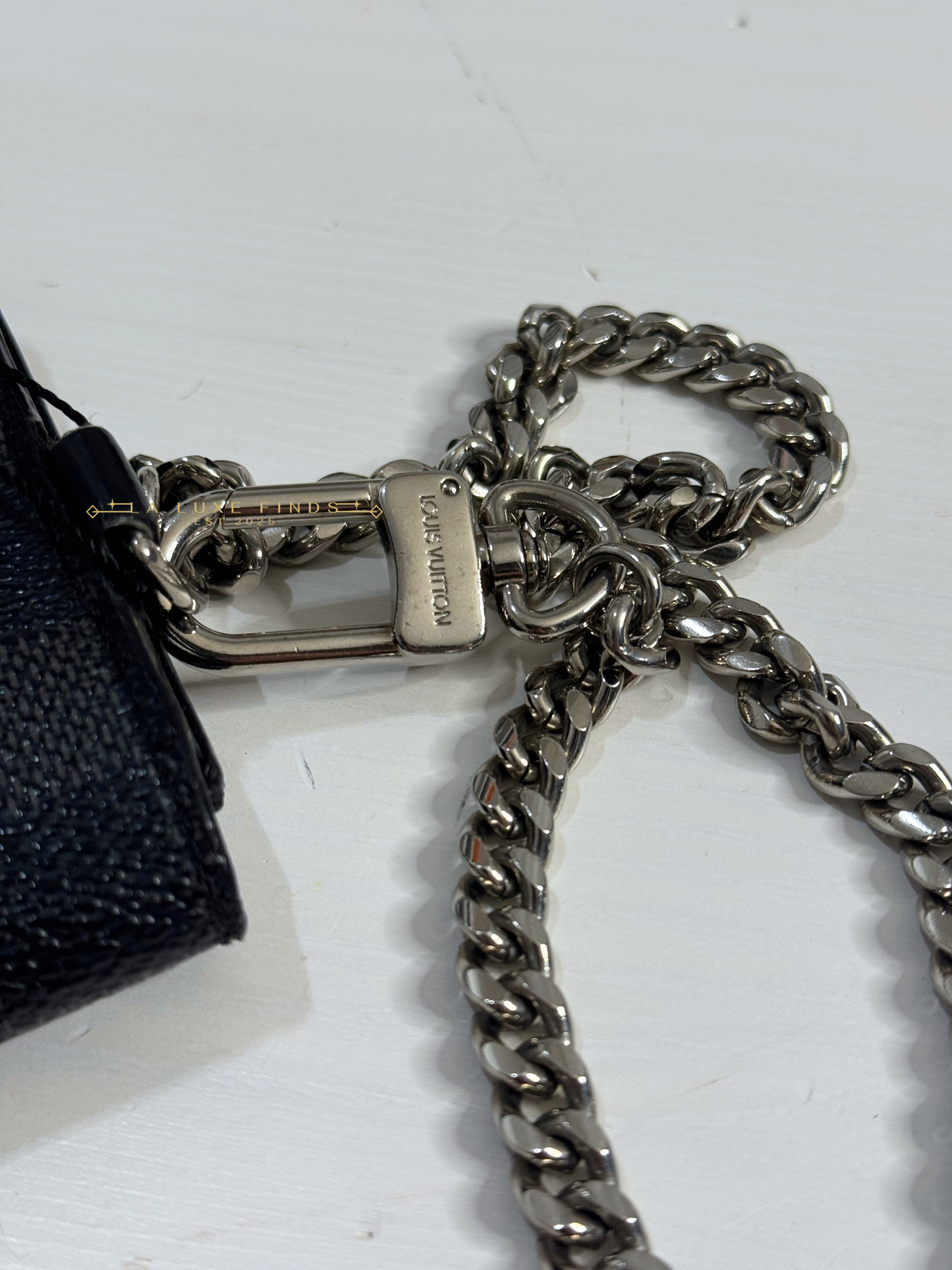 LOUIS VUITTON Graphite Accordion