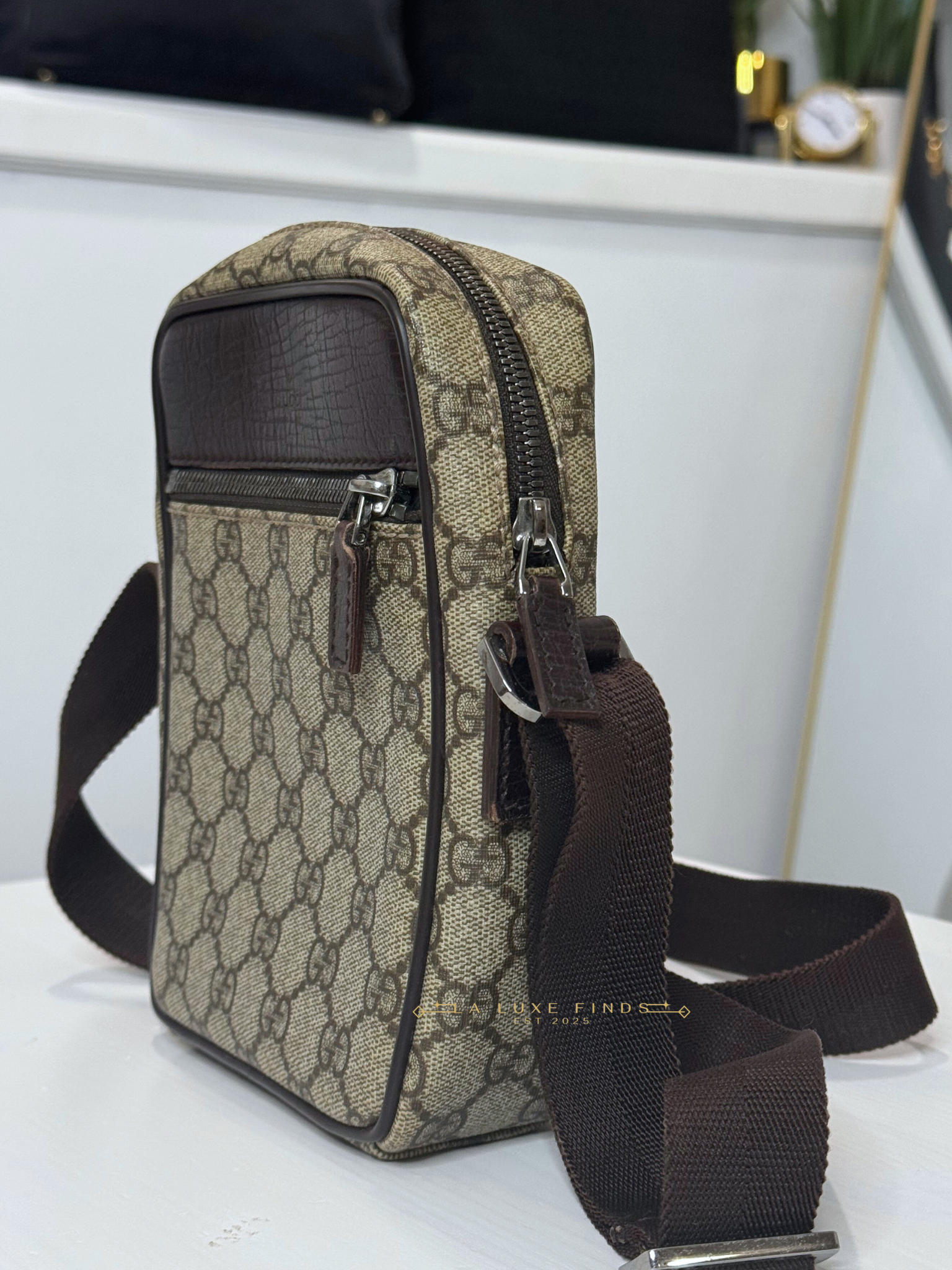 GUCCI GG Supreme Crossbody