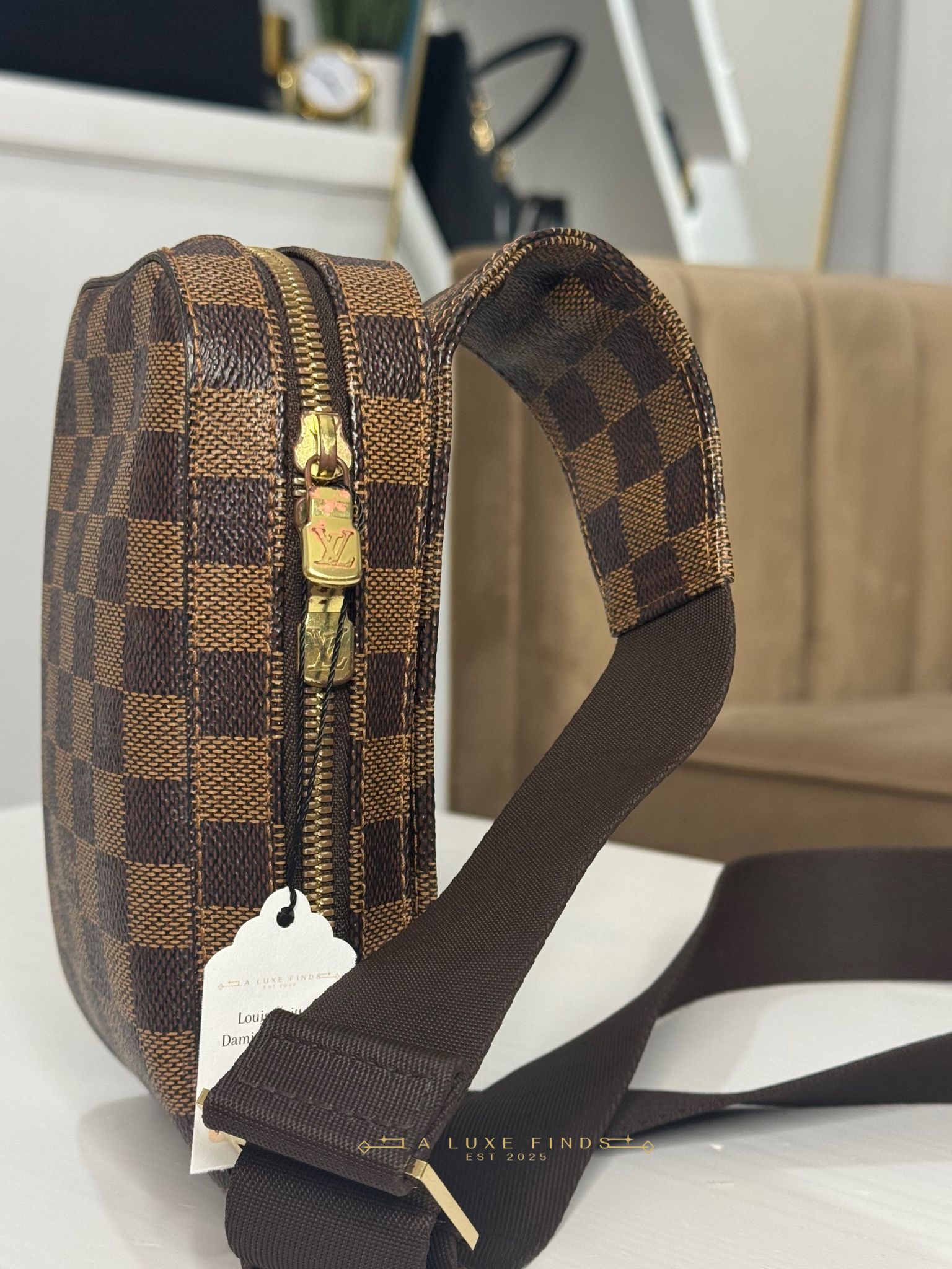 LOUIS VUITTON Geronimo Damier Ebene