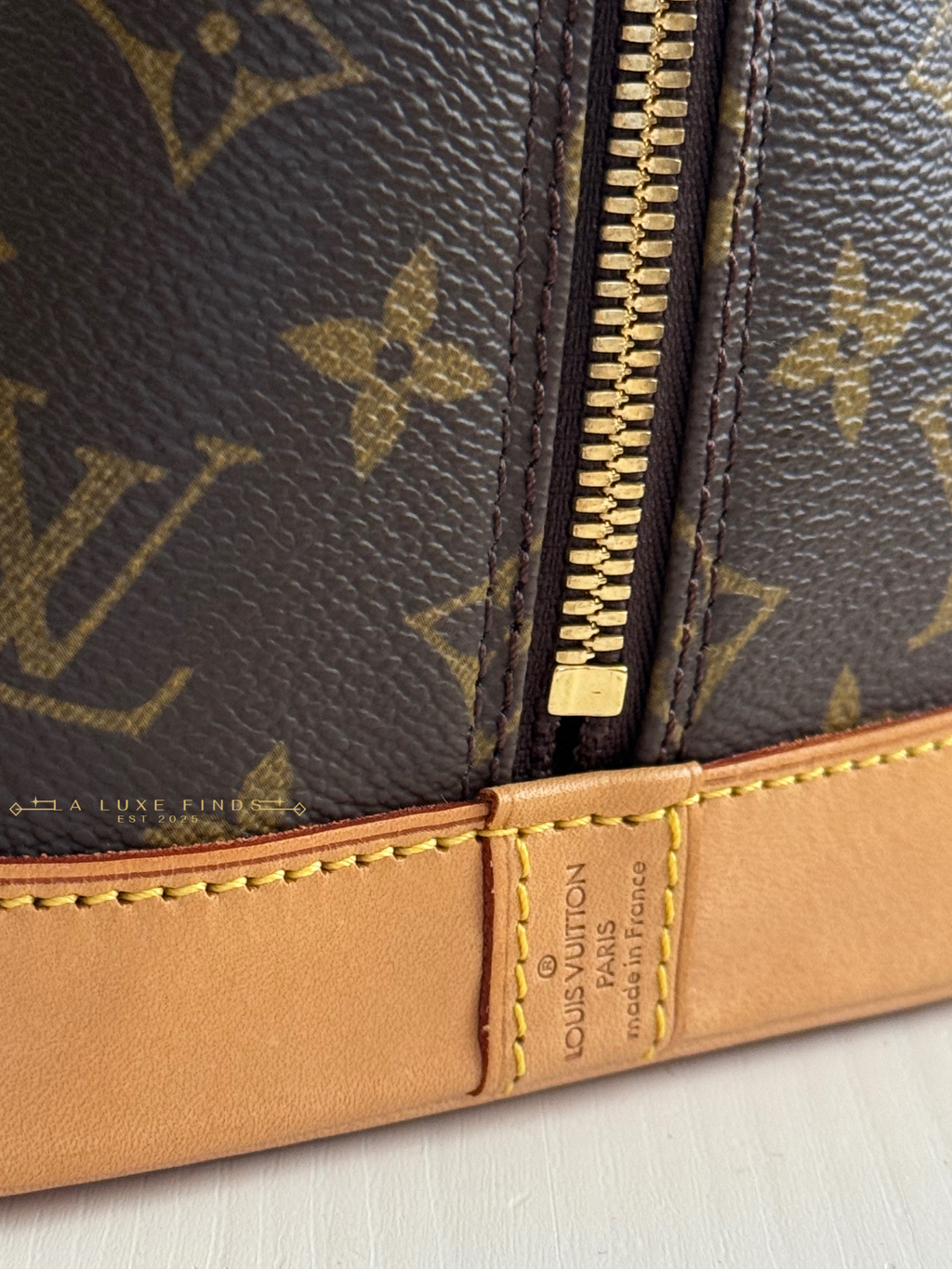 LOUIS VUITTON Alma PM