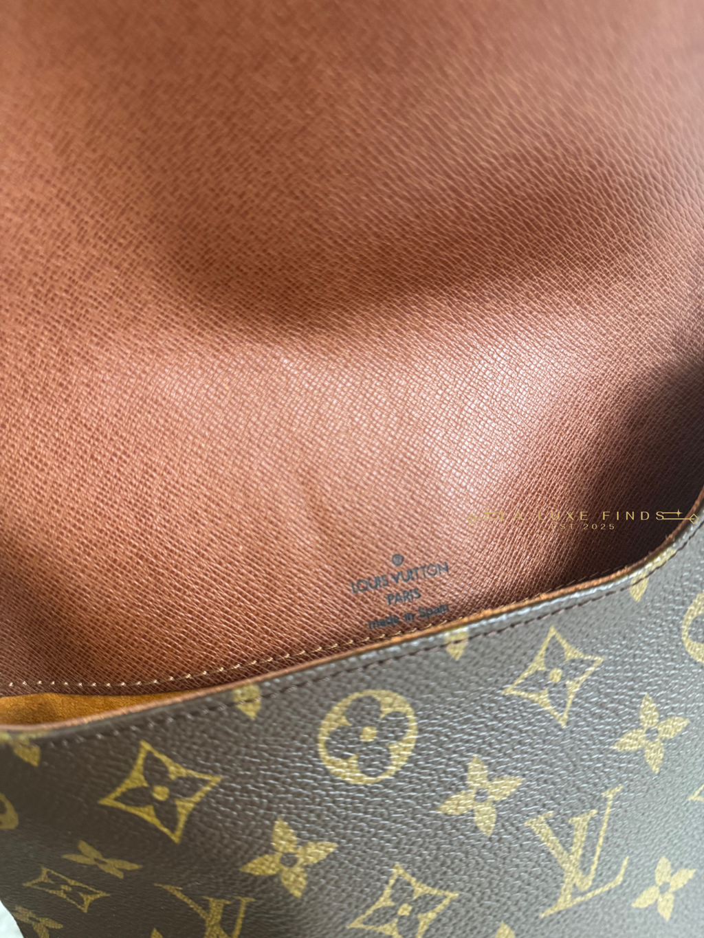 LOUIS VUITTON Musette Salsa Short