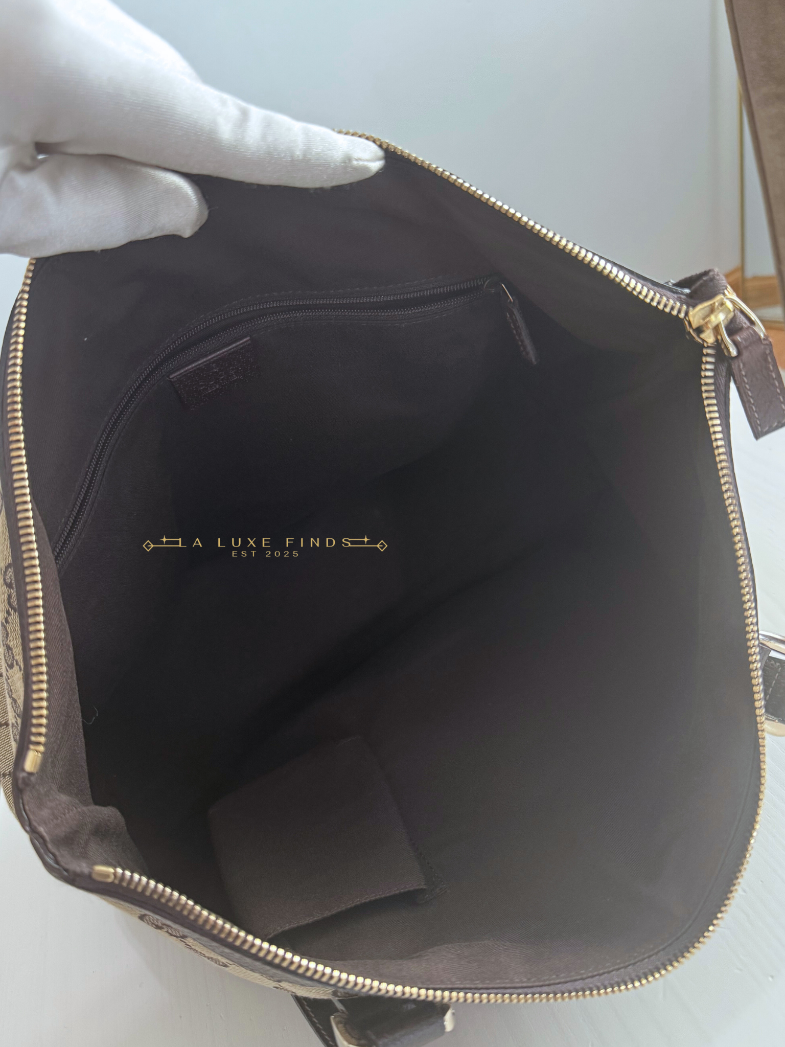 GUCCI GG Canvas Abbey Tote