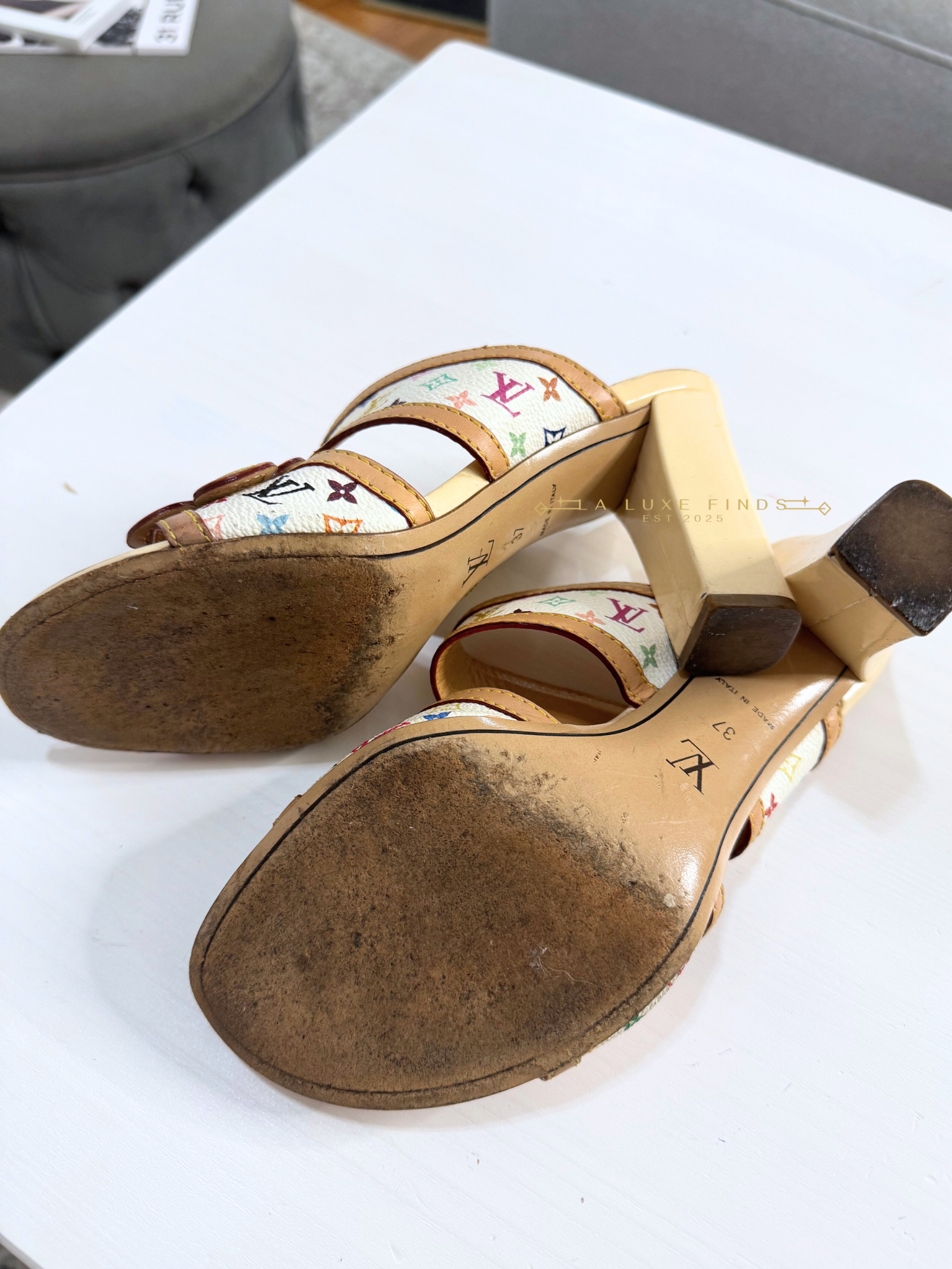 LOUIS VUITTON Multicolor Sandals