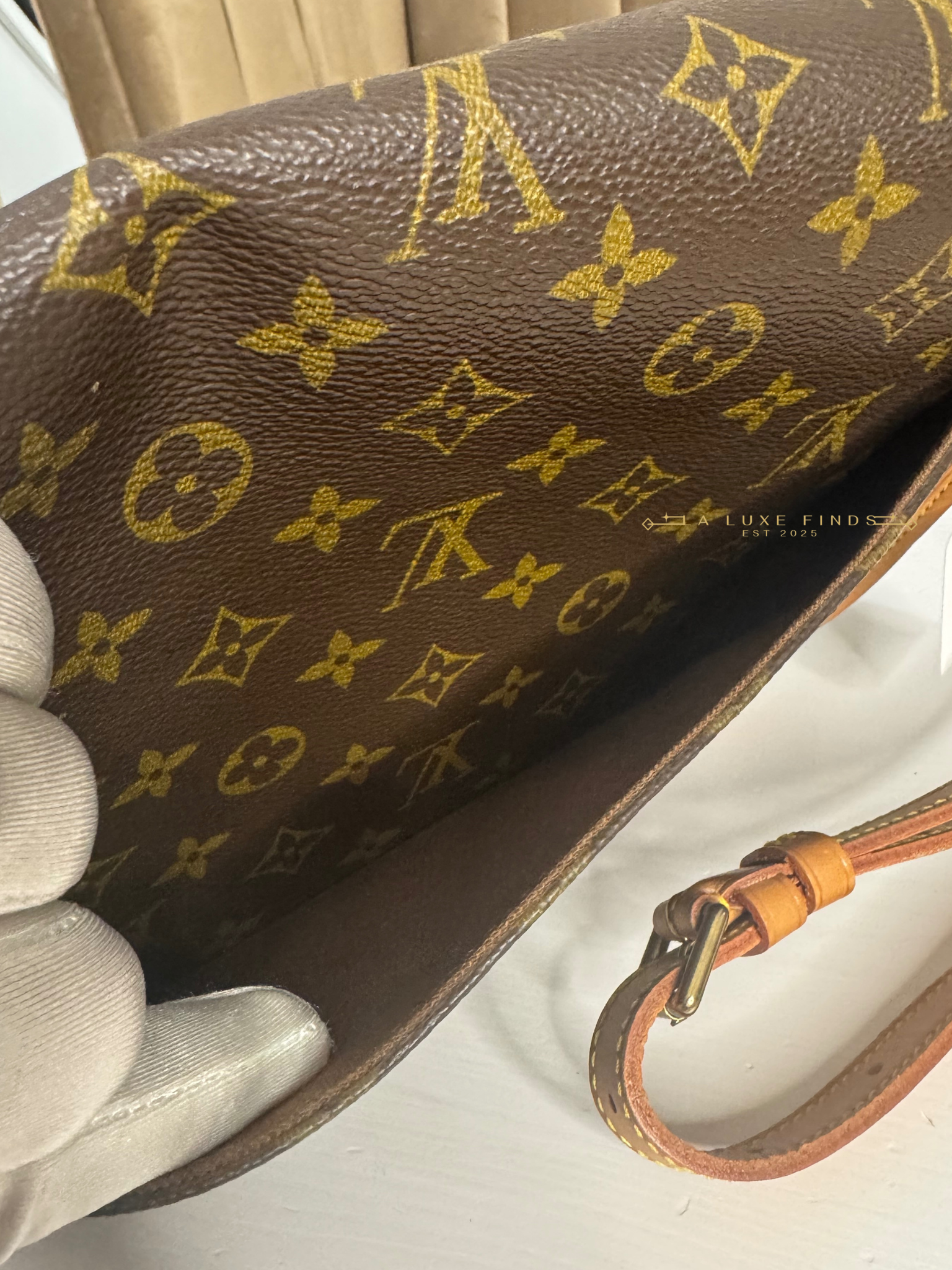 LOUIS VUITTON Sologne