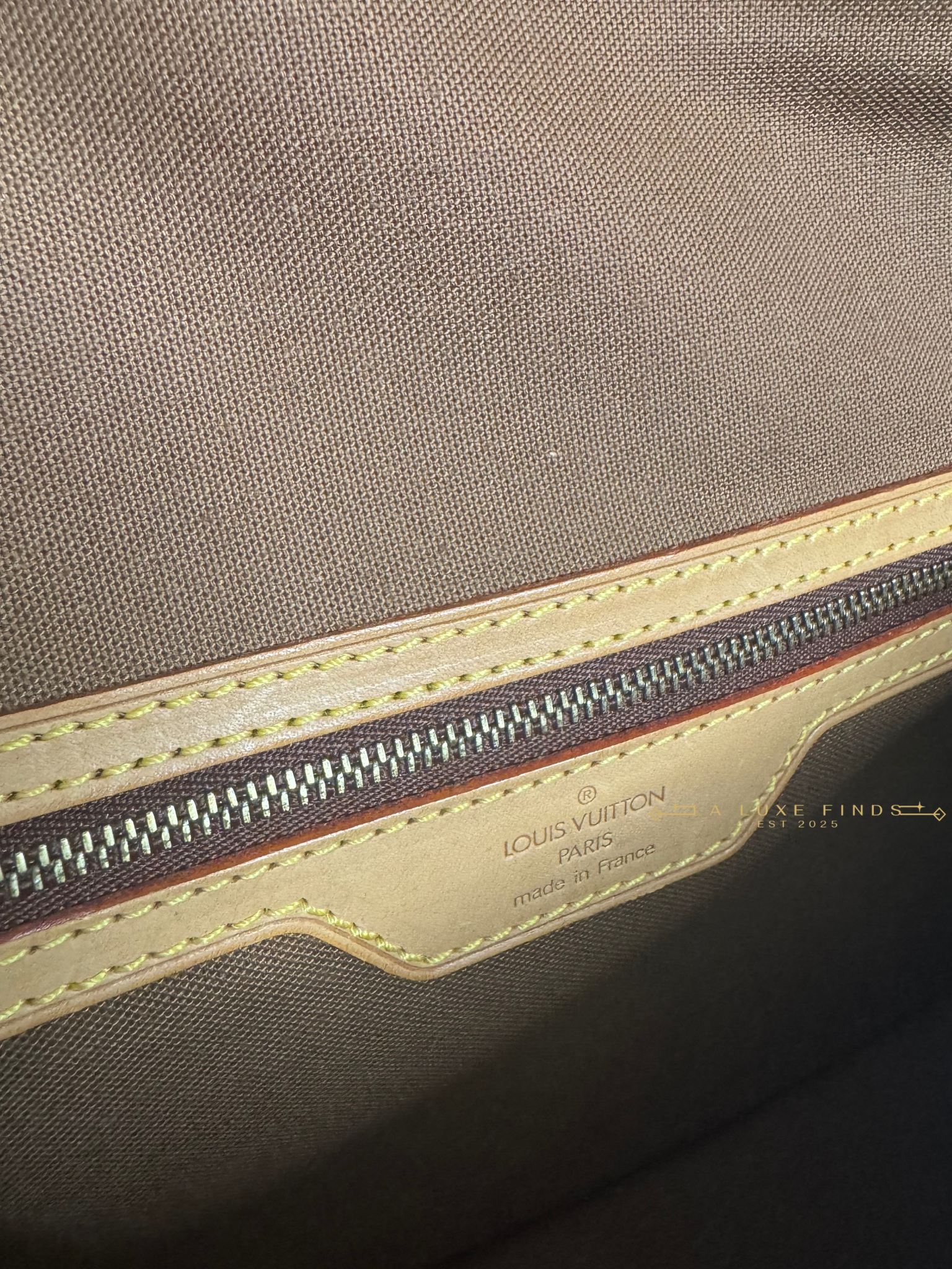 LOUIS VUITTON Sologne